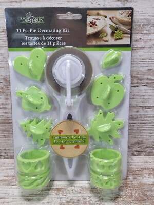 Fox Run Pie Decorating Kit 11-Piece Christmas Fall Thanksgiving  & More 4391