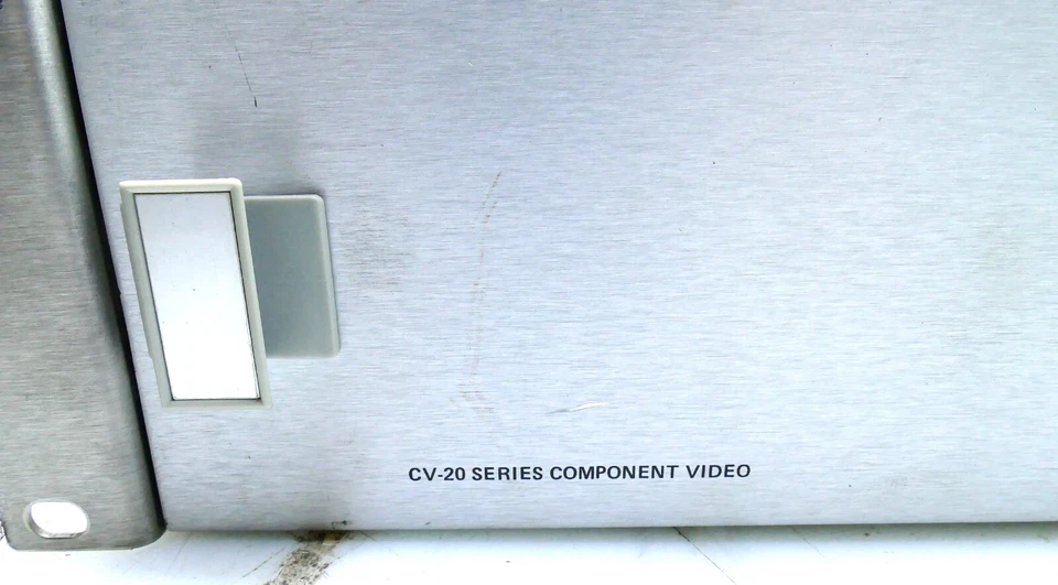 Grass Valley CV-20 Video Routing Switcher, Broadcast, Component Video I568 - Image 2 of 4