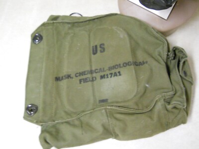 Vintage Military US Chemical Biological Field Mask M17A1 w/ Pouch