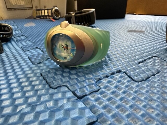 Picture 3 of 4
