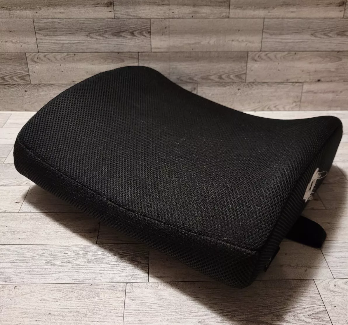 Samsonite Memory Foam Car Seat Lumbar Support Cushion: Black