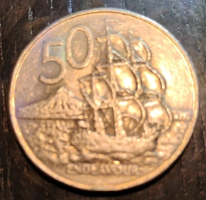Moneda de 50 centavos de Nueva Zelanda 1980, esfuerzo de alto grado Foto 2 de 2