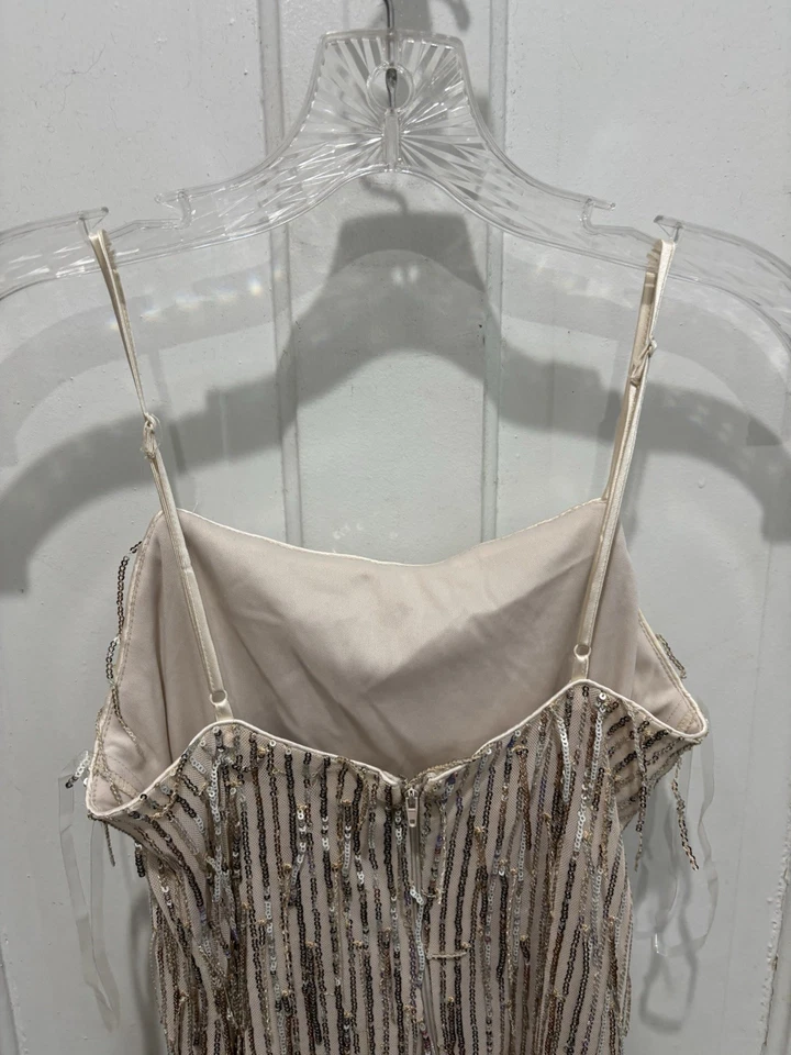 Trixxi Junior's Clip Shimmer Dress Gold Size Small Flapper for 1920's  Halloween - Image 4 of 4