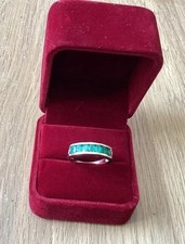 Antique  9CT Yellow Gold  Natural Emeralds and Diamond  Ring
