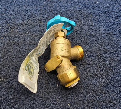 SharkBite 24623LF: 3/4 in. x 3/4 in. MHT Multi-Turn Shut-Off Garden Valve