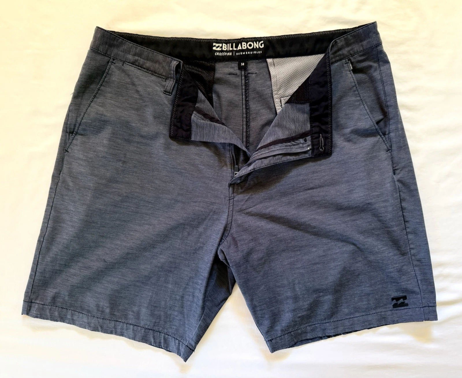 Billabong Crossfire Submersible Mens 38 Gray Hybrid Shorts Quick Dry Stretch
Opens in a new window o