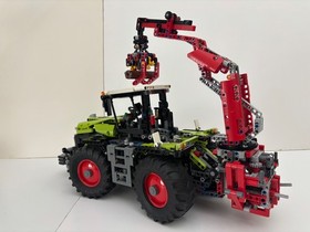 LEGO TECHNIC: CLAAS XERION 5000 TRAC VC (42054 6136832)... 100% Complete, no box