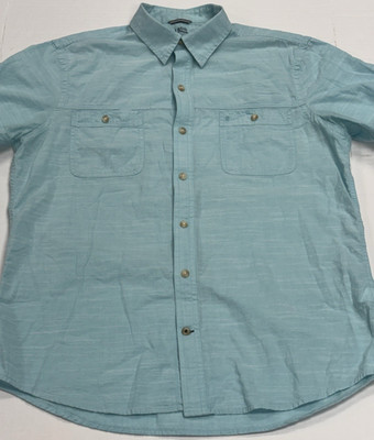 IZOD Saltwater Relaxed Fit Classic Button Up Fishing Shirt Men Medium Heathered