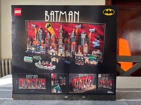 LEGO Super Heroes (76271) Batman: The Animated Series Gotham City - Sold Out!