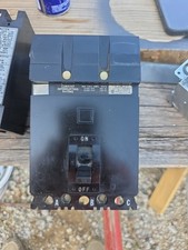 Kwadratowy wyłącznik D I-Line 30 A 3 bieguny 600V FA36030 – używany