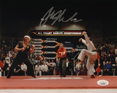 Ralph Macchio Signed 8x10 The Karate Kid Daniel LaRusso ''Crane Kick scene'' JSA