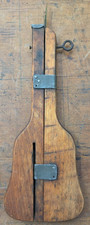 Vintage Wood Rug Hook Punch Sliding Needle Shuttle Tool