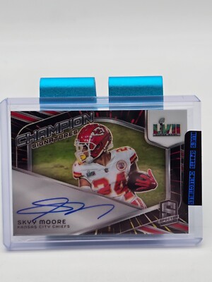 2024 Spectra Champion Signatures Skyy Moore 24/75 On Card Auto Number Match