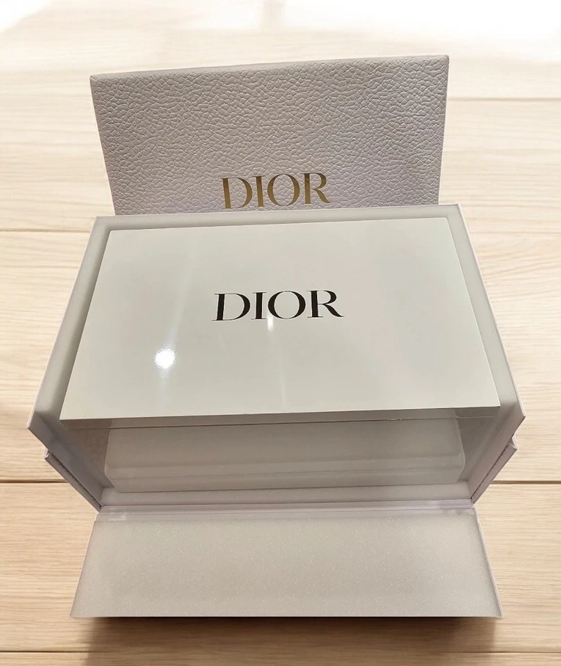 Raro DIOR BEAUTY Estojo de Acrílico com Espelho Maquiagem Branco Novidade GWP NOVO NA CAIXA - Imagem 3 de 4