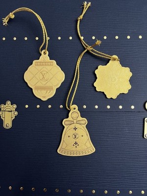   LOUIS VUITTON 2020 Paris Advent - 3 GOLD  Ornaments  