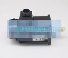 ONE Omron R88M-K2K030H-S2-Z Servo Motors NEW