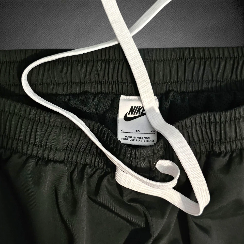 Vintage Nike Shorts Mens XL 36" Black Mesh Lined Retro Running Gym Workout Y2K - Image 4 of 4