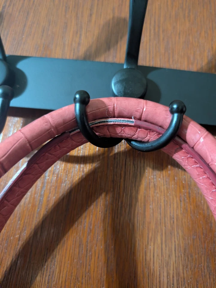 Bolso de Lona Vintage Bath And Body Works Bolso de Noche Rojo Imitación Cuero Caimán Foto 3 de 4