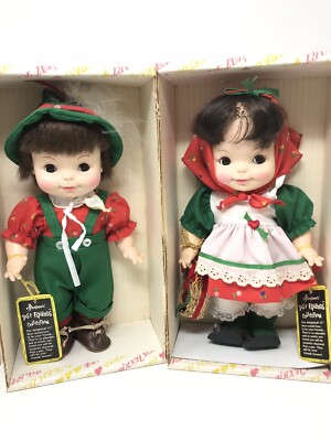 Effanbee Just Friends collection 11'' Alpine hiker girl and Boy 6205 6206