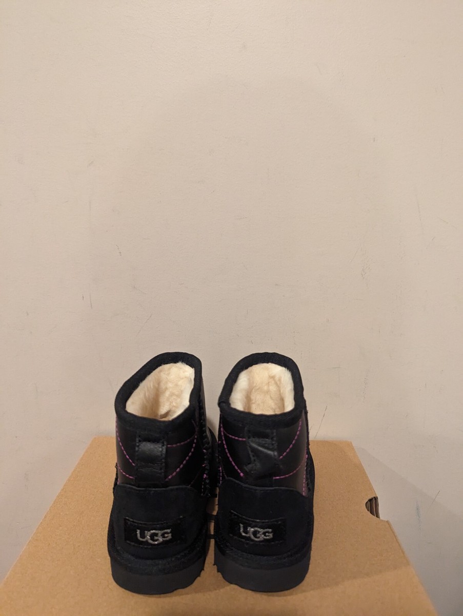 靴 UGG W CLASSIC MINI PEARLIZED UGG W CLASSIC MINI PEARLS BLACK 1012393 | eBay