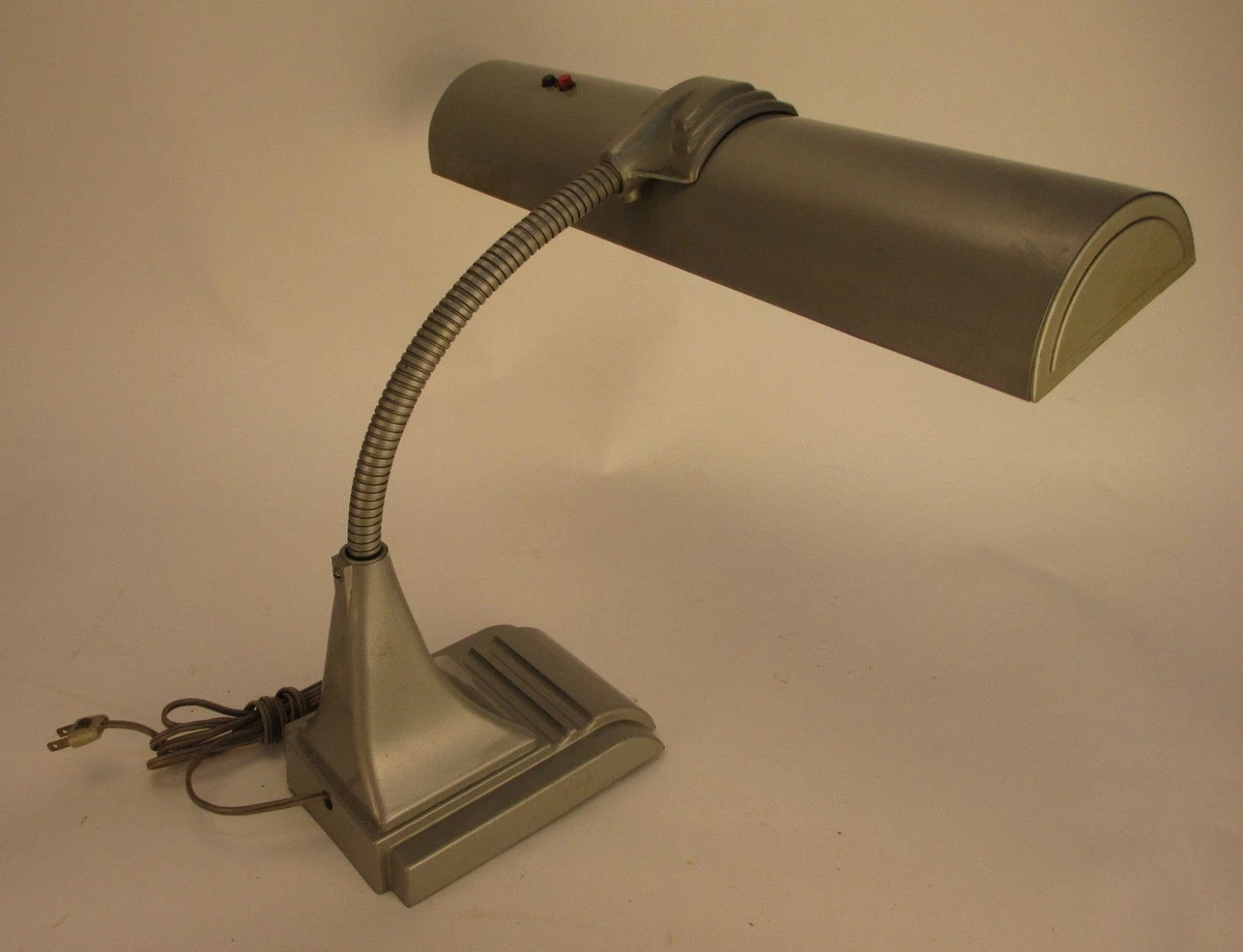 Vintage Art Specialty Desktop Drafting Lamp