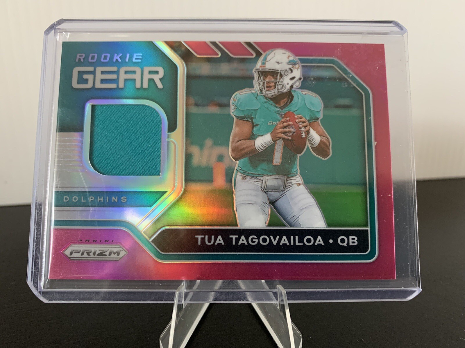 2020 Panini Prizm - Tua Tagovailoa #2 Rookie Gear Pink RC
