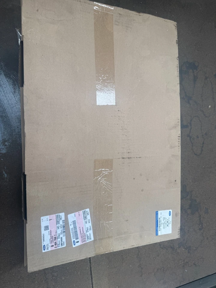 2464768 Rear Quarter Glass for Ford Kuga Mk3 - Image 3 of 4