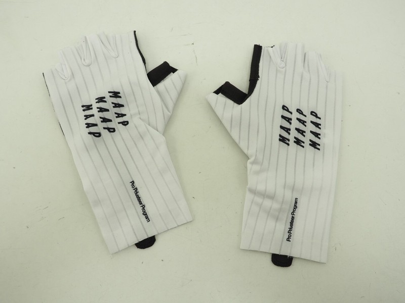 New! MAAP Pro Privateer Program Pro Aero Mitt White/Black Size Medium