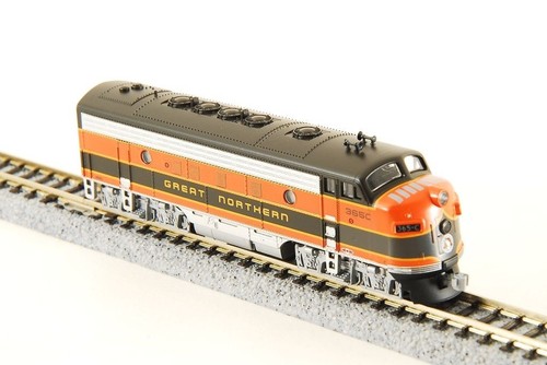 Kato Spur N #176-2133 EMD F7A GN #365C Great Northern Made in Japan | Zustand: Used