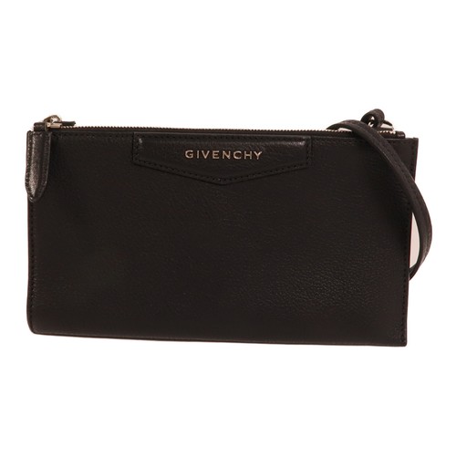 GIVENCHY SHW Antigona Crossbody Bag Shoulder Bag Goatskin Leather Black