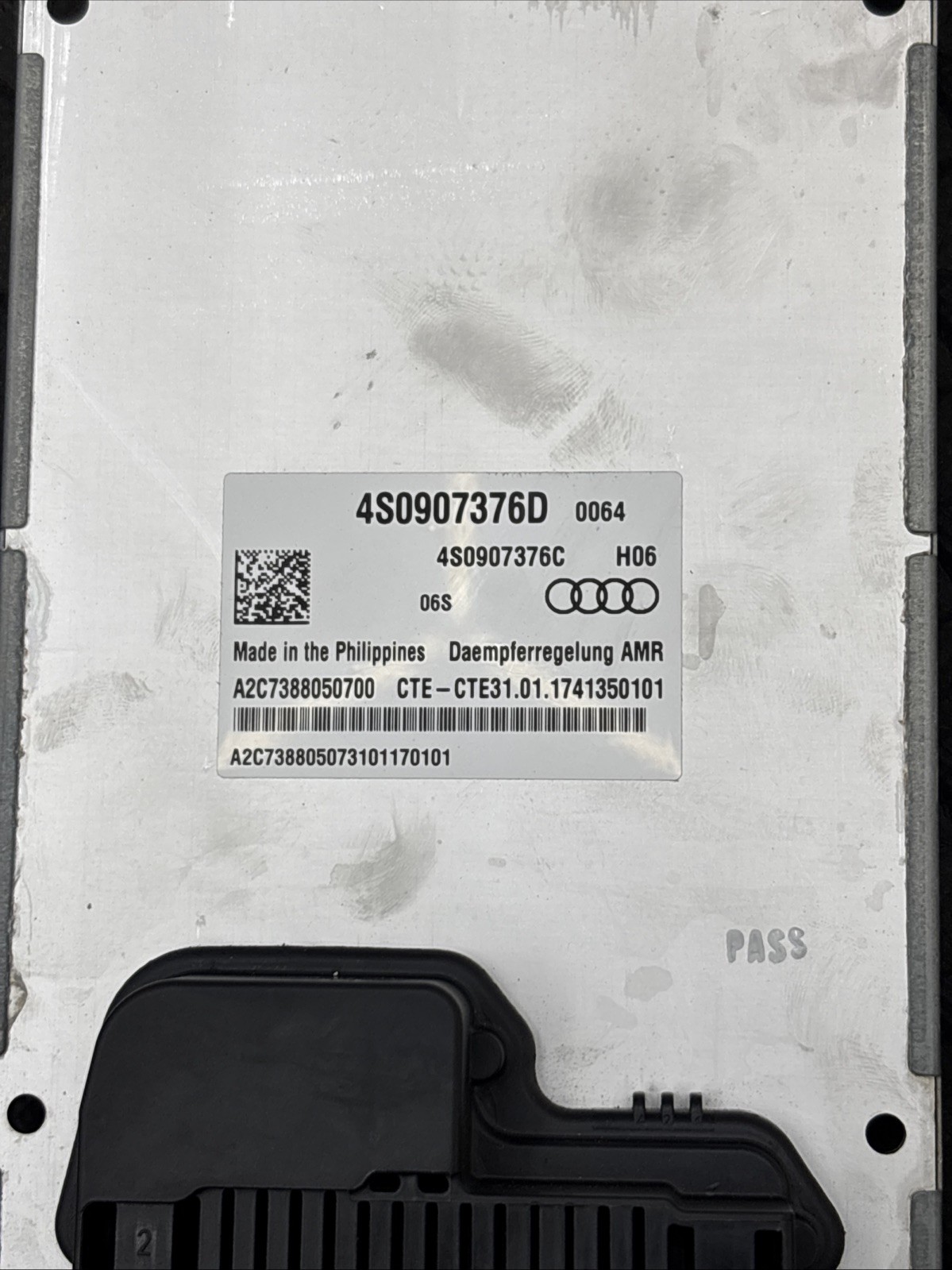 Audi R8 2017 Air suspension module P/N 4S0907376D