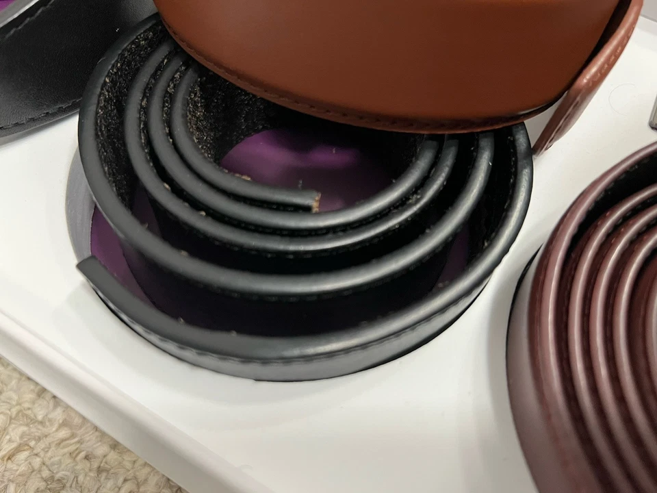 Caja de regalo de vacaciones con cinturón y hebilla Anson 6 posibles combinaciones de cinturón sin agujeros 1,25" Foto 4 de 4