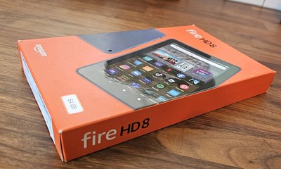 NEW IN BOX Amazon Fire HD 8 64gb Denim Blue Tablet (12th Gen)