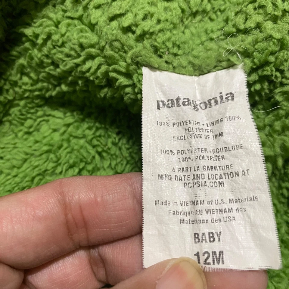 巴塔哥尼亚双面部落夹克婴儿12个月绿色格子夏尔巴内衬连帽 — 第 3/4 张图片