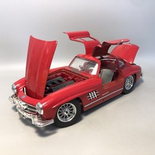 Bburago 1:18 Mercedes 300 SL (1954) - rot | Modellauto Sammlerstück #C5