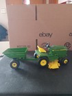 ertl john deere lawn tractor and trailer 5591 8890 — photo 2
