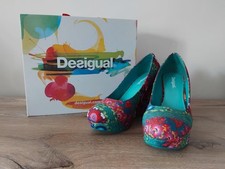 DESIGUAL Keilabsatz Pumps Sandy Gr. 39