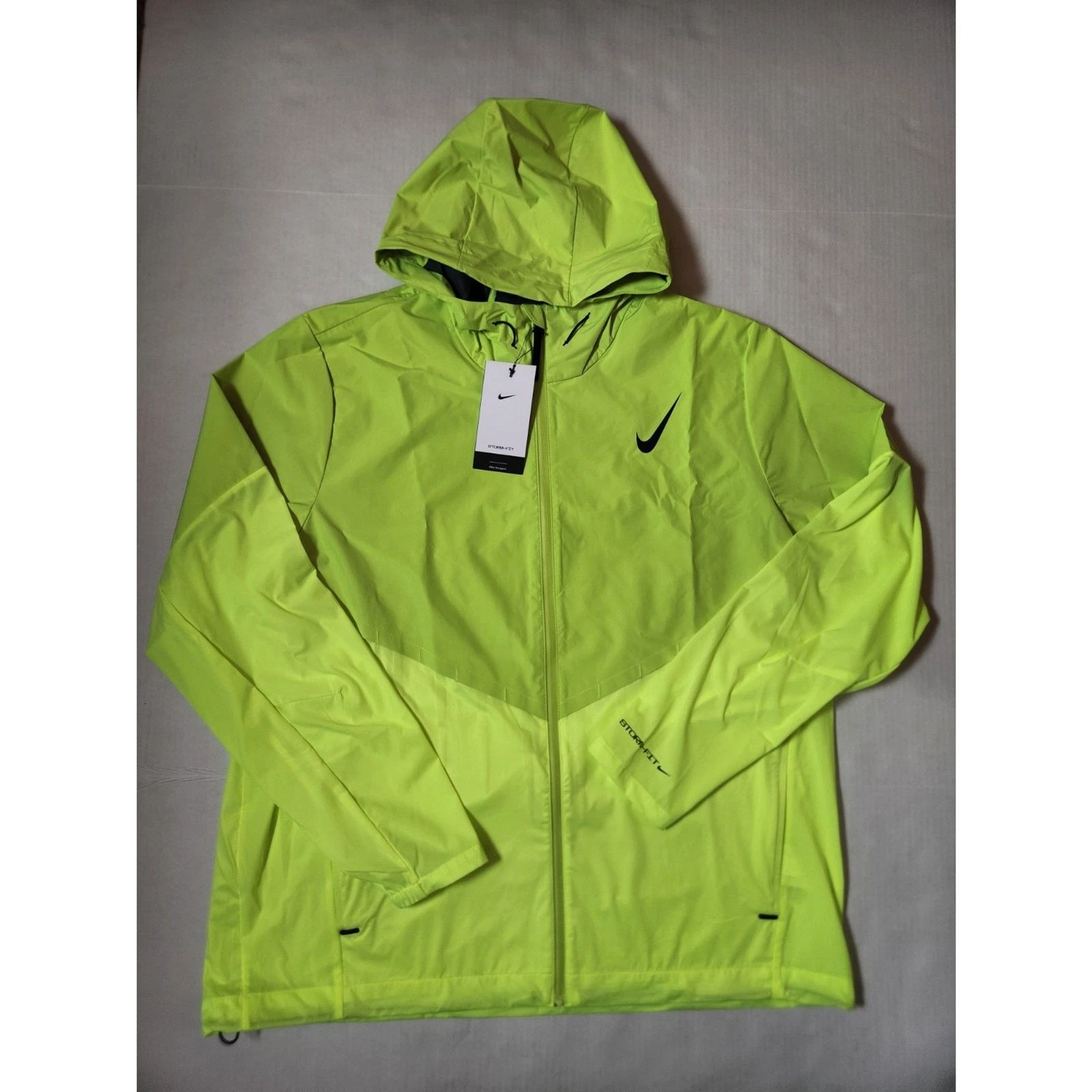 Nike AeroSwift Storm‑FIT Aerogami Running Jacket NWT – Men’s XL Volt