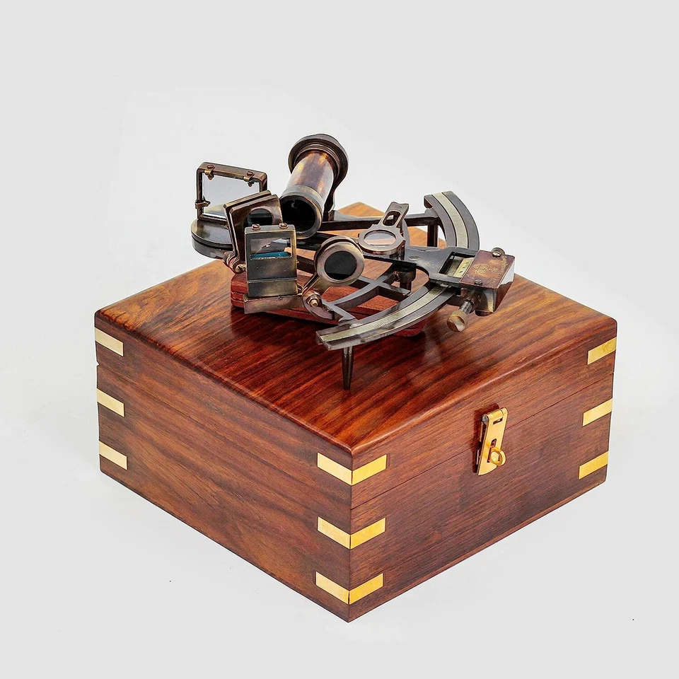 9" Vintage Solid Antique Brass Nautical Functional Maritime Sextant - Image 2 of 4