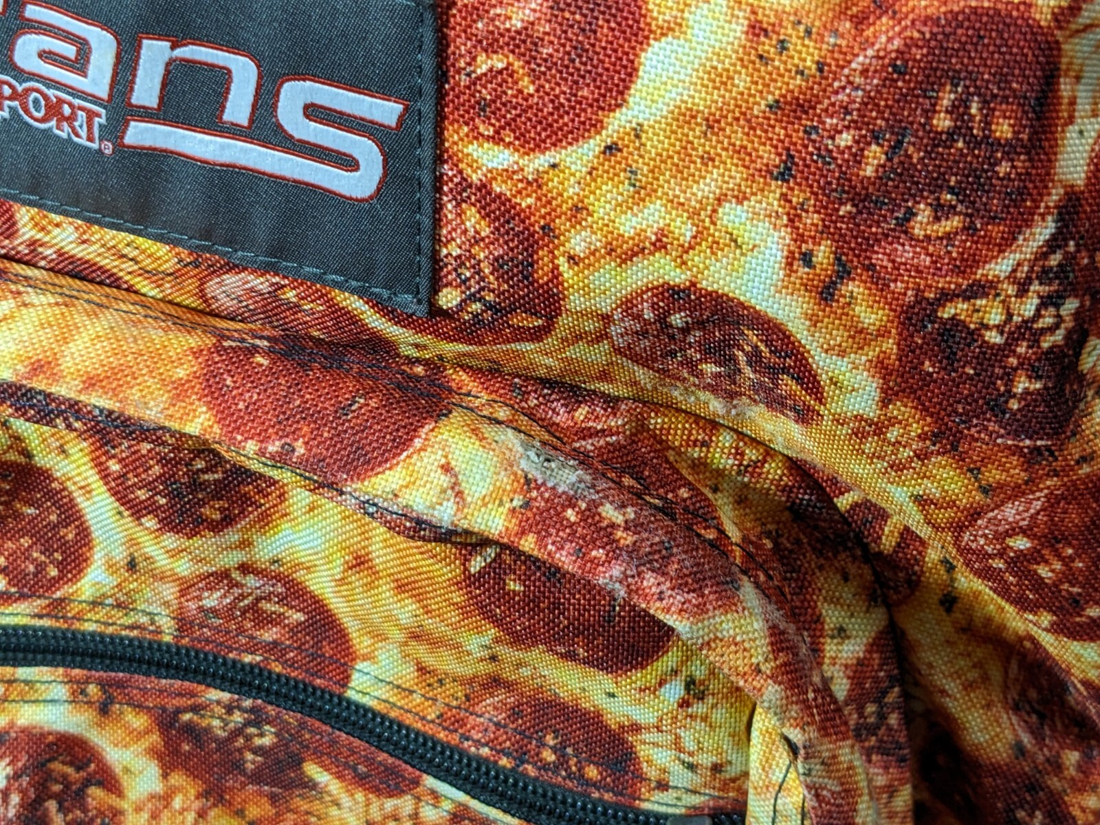 JanSport Pepperoni Pizza Backpack Book Bag 3 Pocket B… Gem