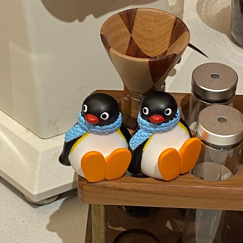 Mini PINGU Figure Toy Cartoon Penguin Model Doll Toys Car Desk