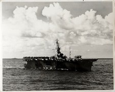 USS "Wake Island" CVE 65, porte-avions d'escorte américain, Pacifique, 5.1.45