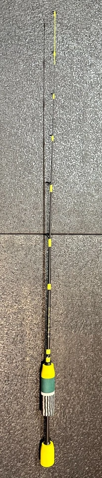 Caña de pescar en hielo The Green Hornet de JSOutfitter 32" agarre dividido, viejos gruñones Foto 4 de 4