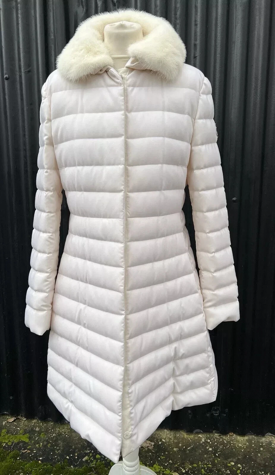 Moncler — MONCLER ANIS GIACCONE Cashmere/ Wool DOWN JACKET MINK Collar Size 3 / Uk M/L