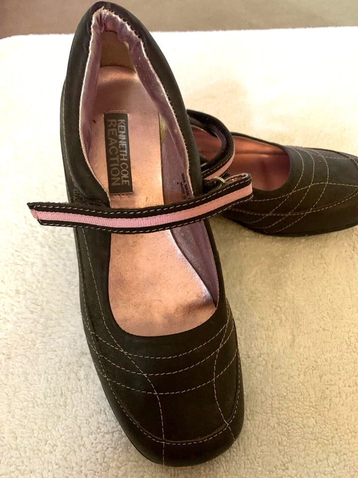 Niñas Marrón Oscuro Zapatos Escolares Mary Janes Kenneth Cole Nuevos Talla 3 1/2 M ¡OFERTA! Foto 3 de 4