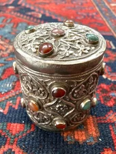 Antique Burmese ? Burma Myanmar Repousse and Chased Silver Gemstone Box Tobacco