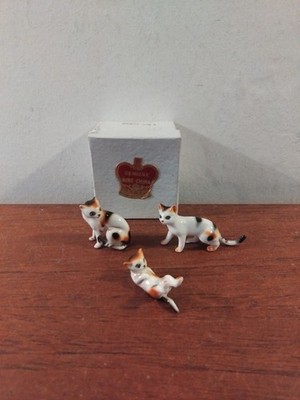 Vintage 60er Jahre Japanische Bone China Katzenfiguren 3er Set im Originalkarton 
