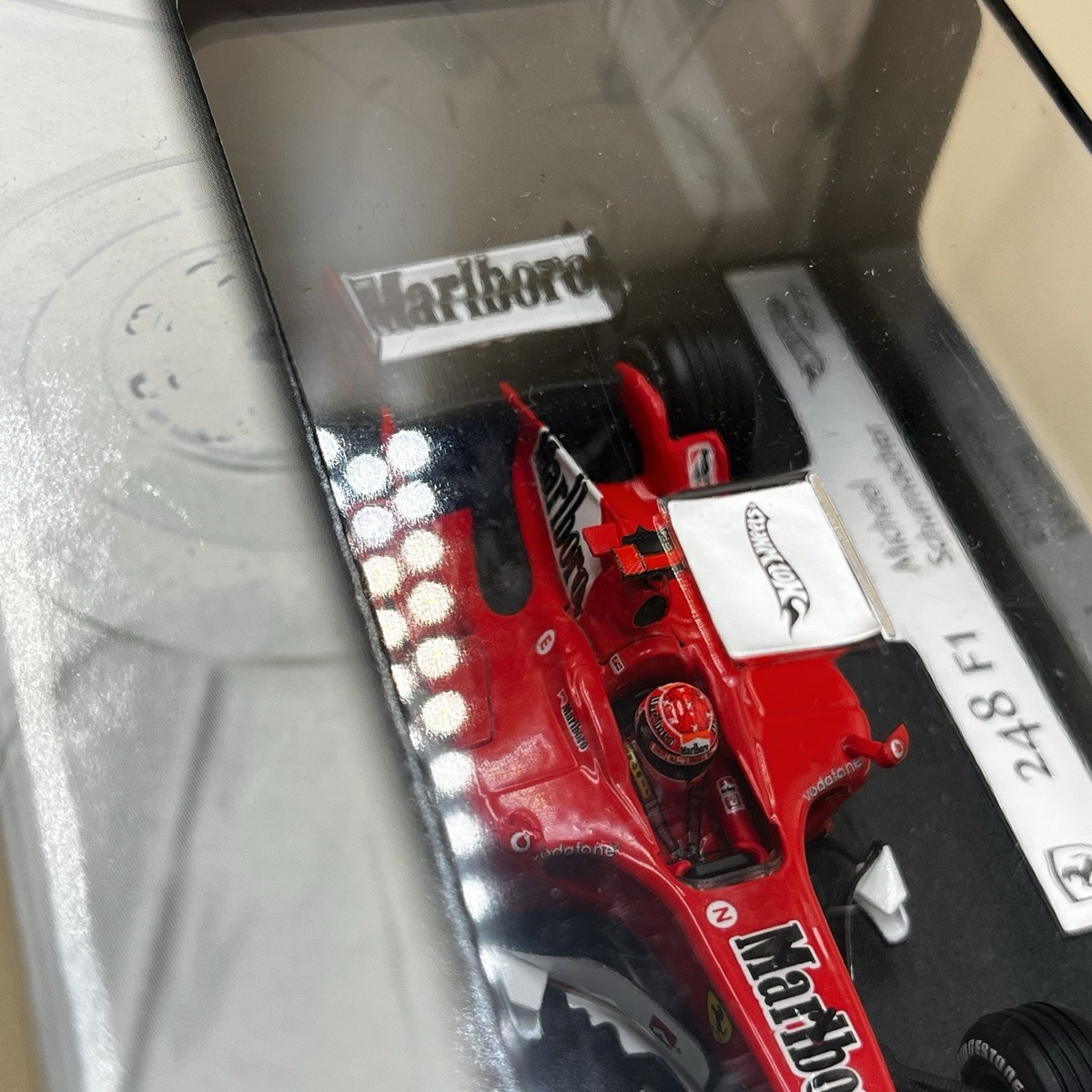 HOT WHEELS Racing 1/43 FERRARI 248 F1 Michael Schumacher #5