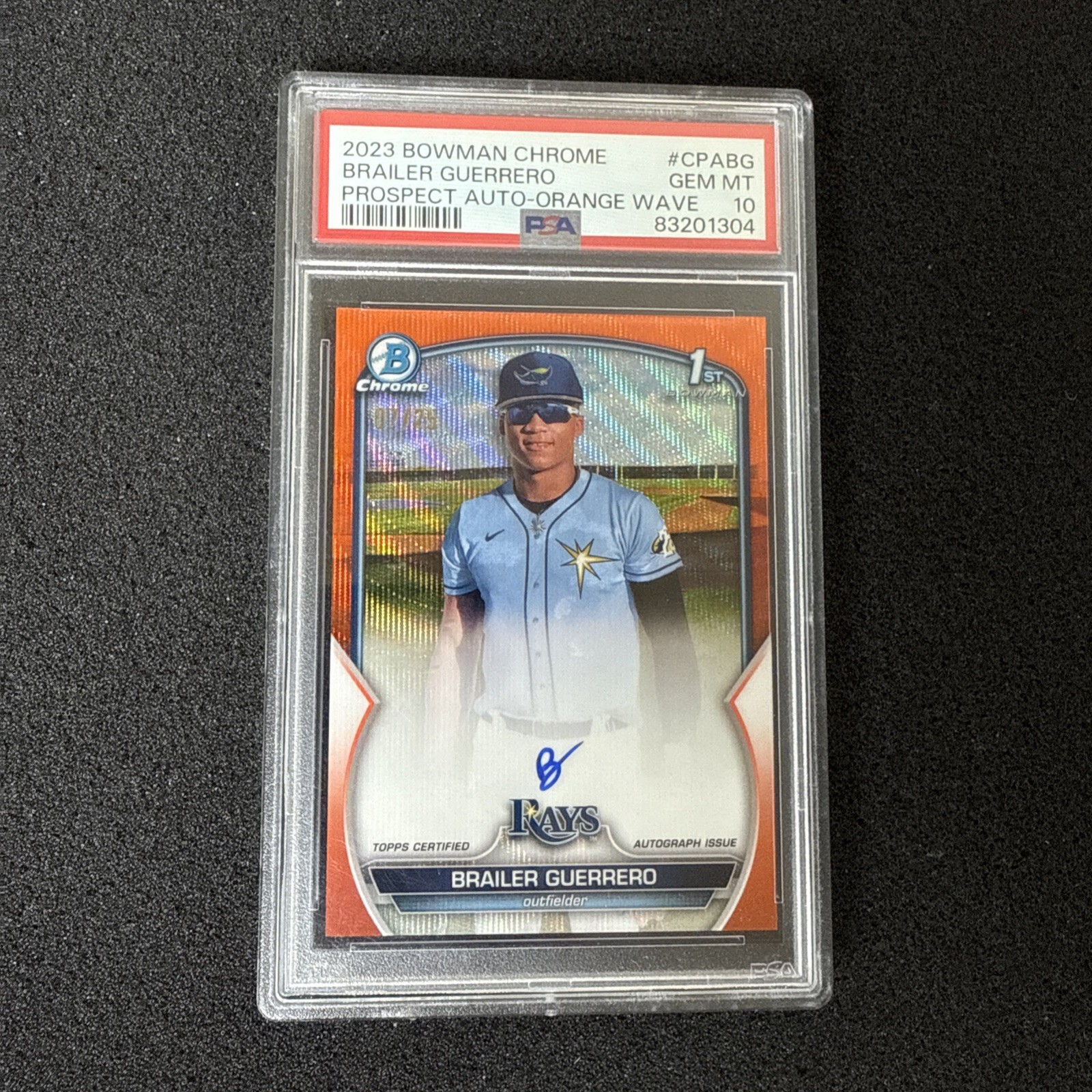 2023 Bowman Chrome 1st Brailer Guerrero #/25 Orange Shimmer Rookie Auto PSA 10