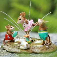 Wee Forest Folk Limited Edition M-486a - Sprinkler Sprinter